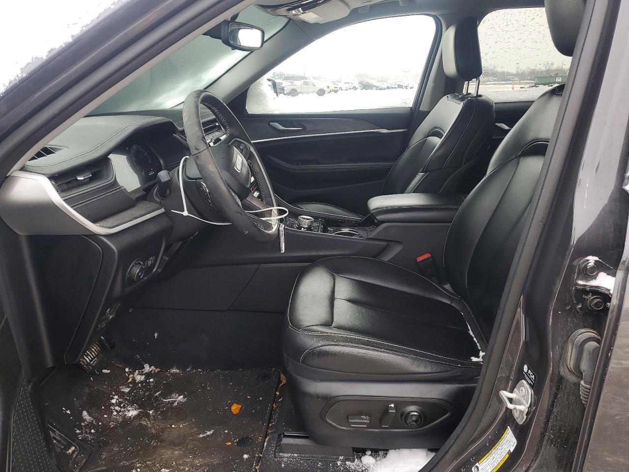 2023 Jeep Grand Cherokee Limited - Image 7
