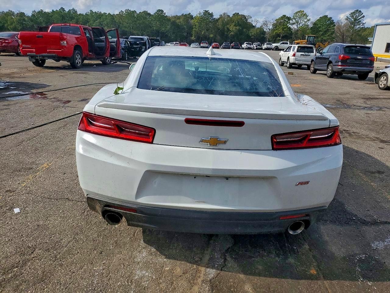 2017 Chevrolet Camaro Lt - Image 6