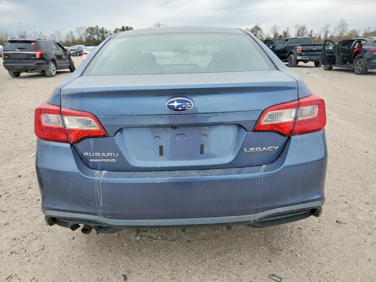 2018 Subaru Legacy 2.5I - Фото 6