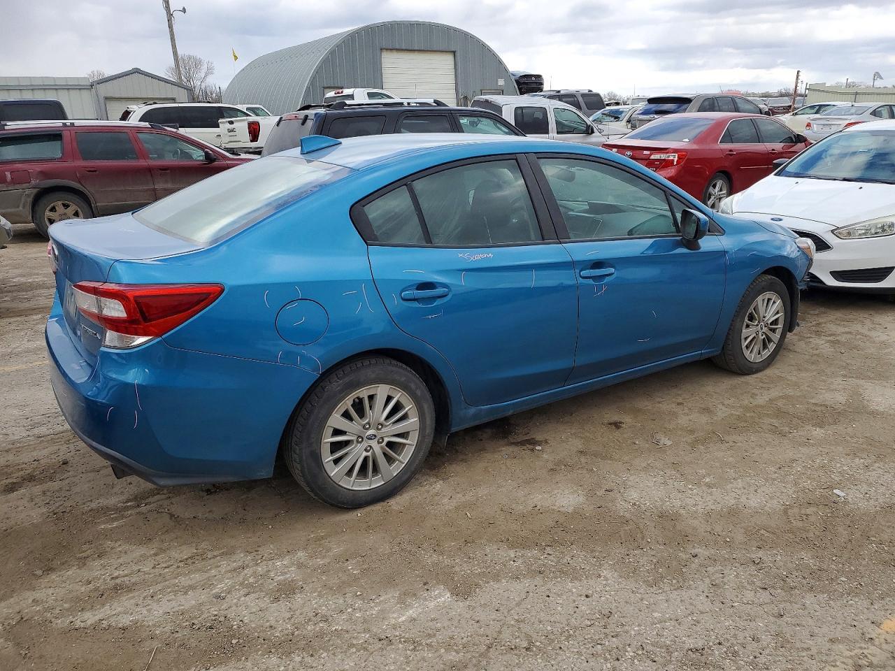 2018 Subaru Impreza Premium - Image 3