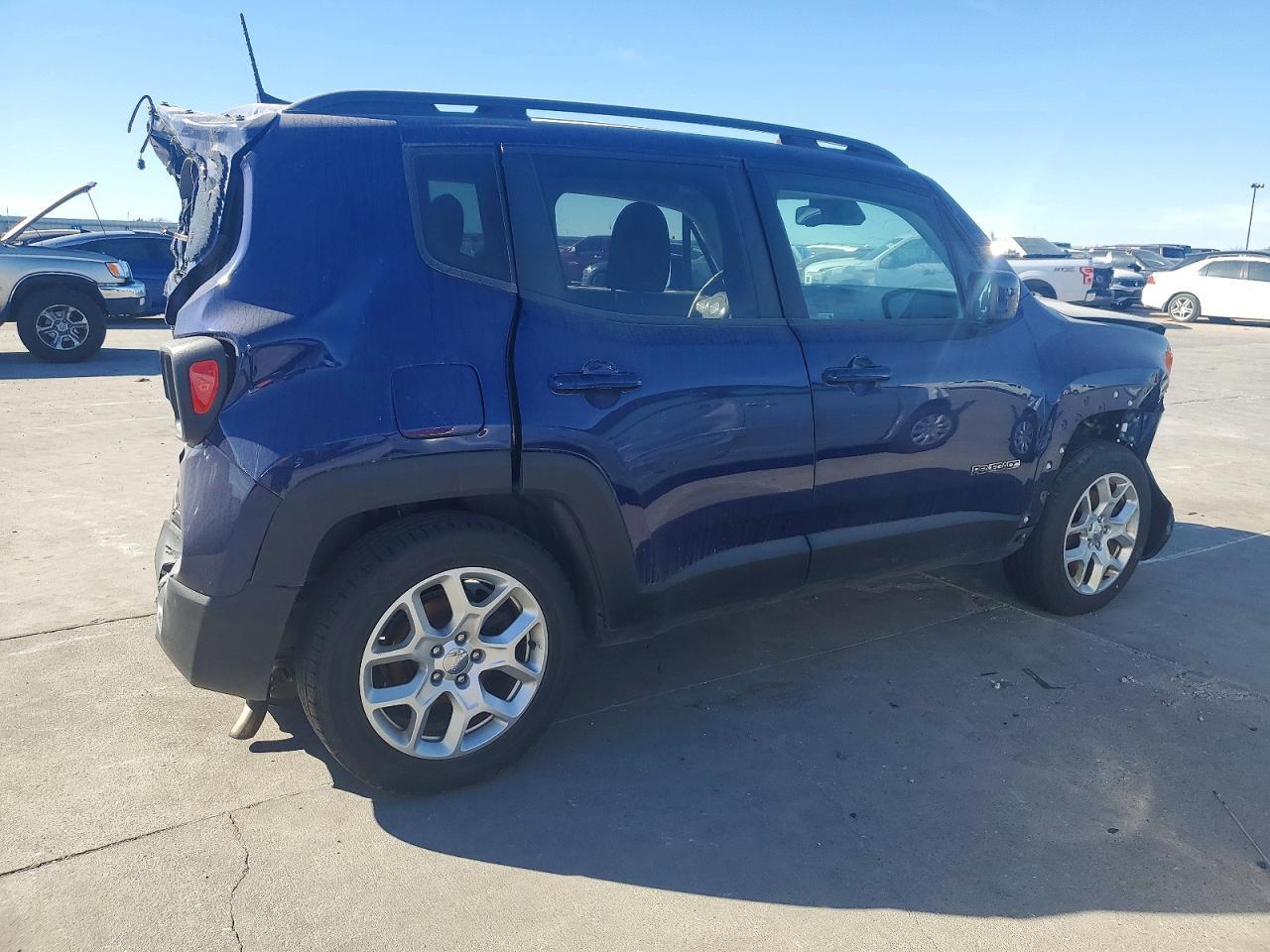 2018 Jeep Renegade Latitude - Фото 3