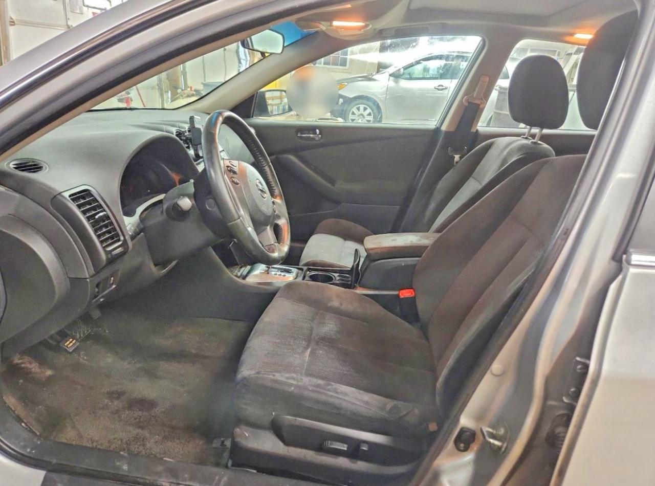 2011 Nissan Altima 2.5 - Фото 7