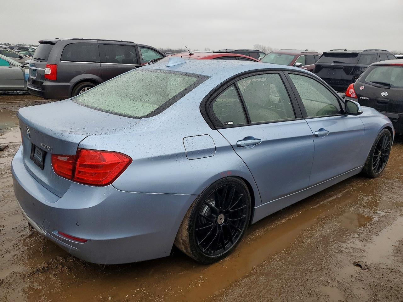 2013 BMW 328 Xi - Фото 3