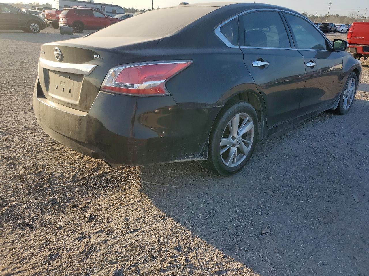 2015 Nissan Altima 2.5 - Фото 3