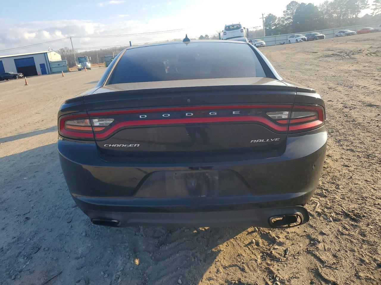 2017 Dodge Charger Sxt - Image 6