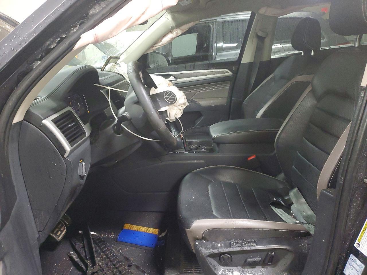 2021 Volkswagen Atlas Sel Premium R-Line - Image 7