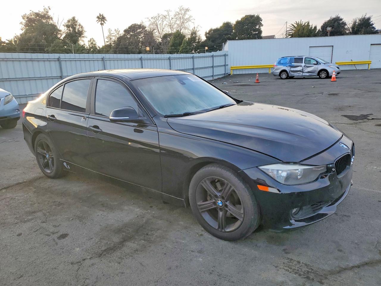 2014 BMW 328 I Sulev - Фото 4