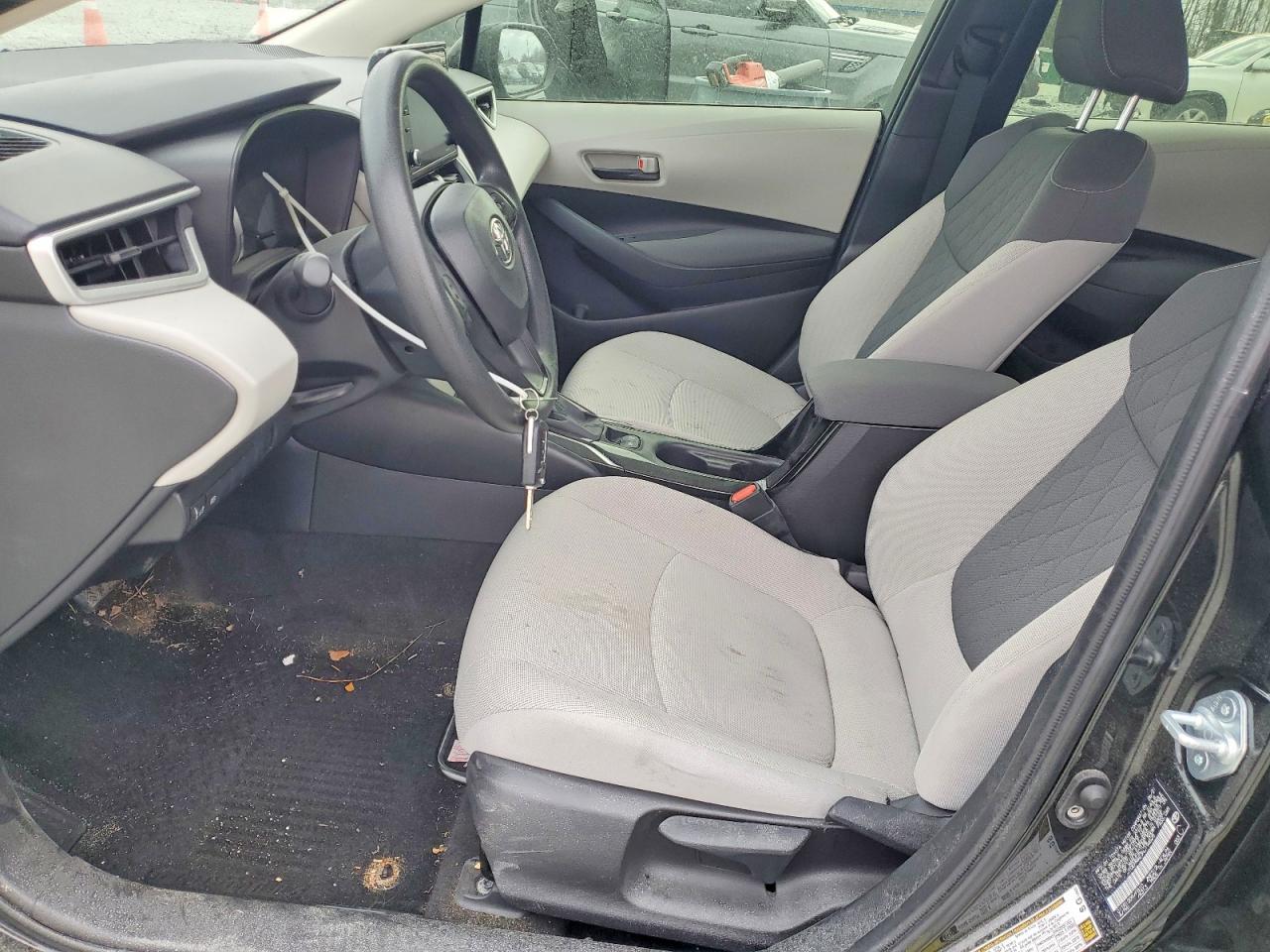 2022 Toyota Corolla Le - Image 7