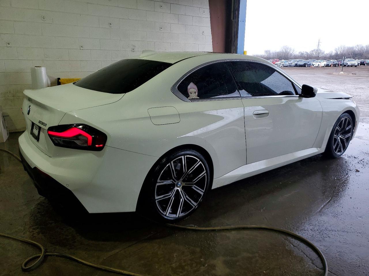 2022 BMW Motorrad 230I - Image 3