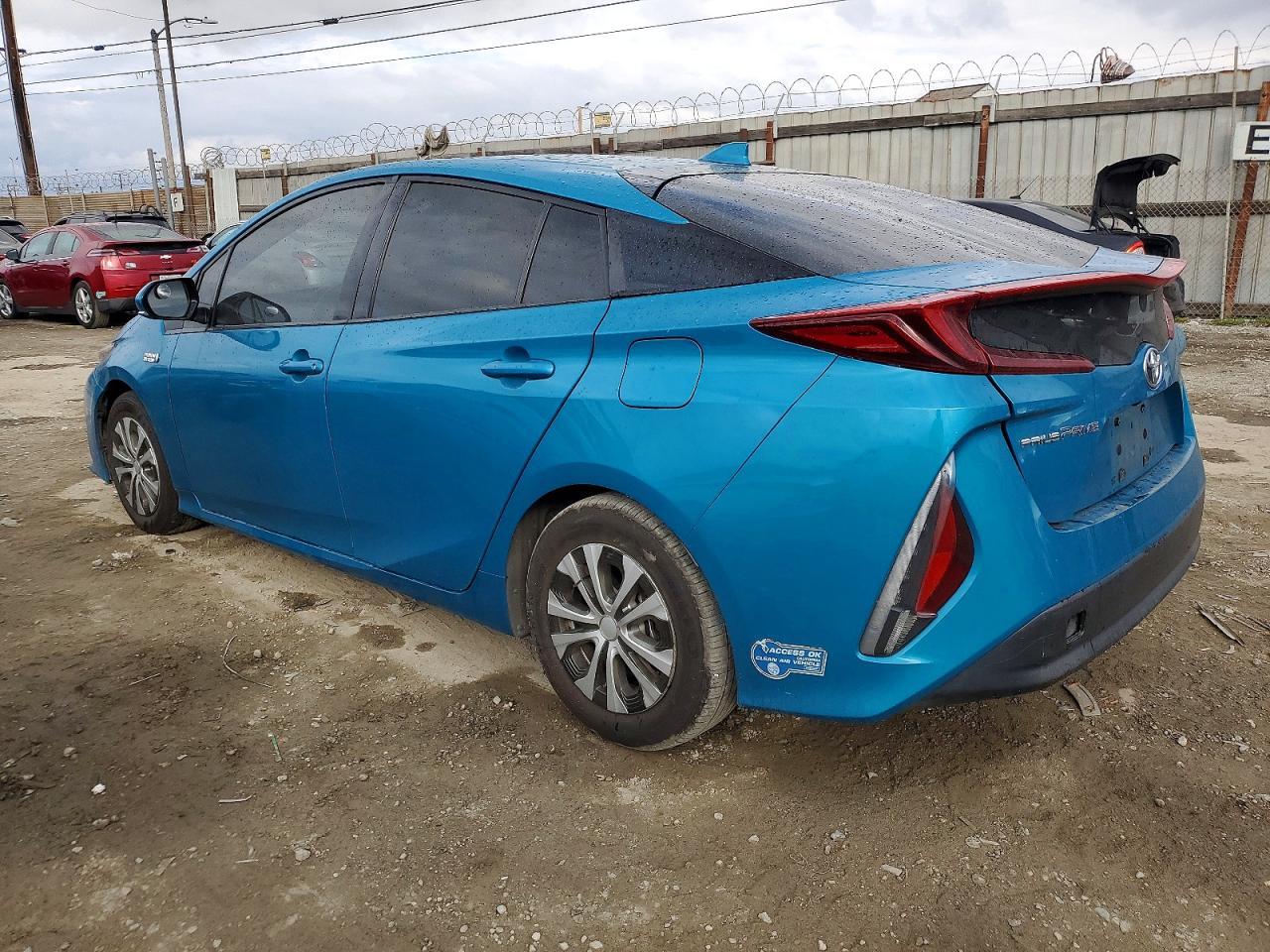 2018 Toyota Prius Prime - Фото 2