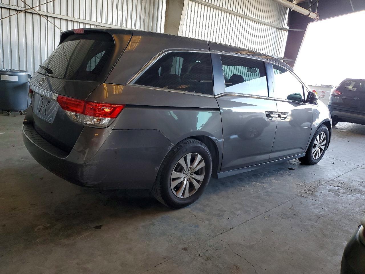 2015 Honda Odyssey Ex - Фото 3