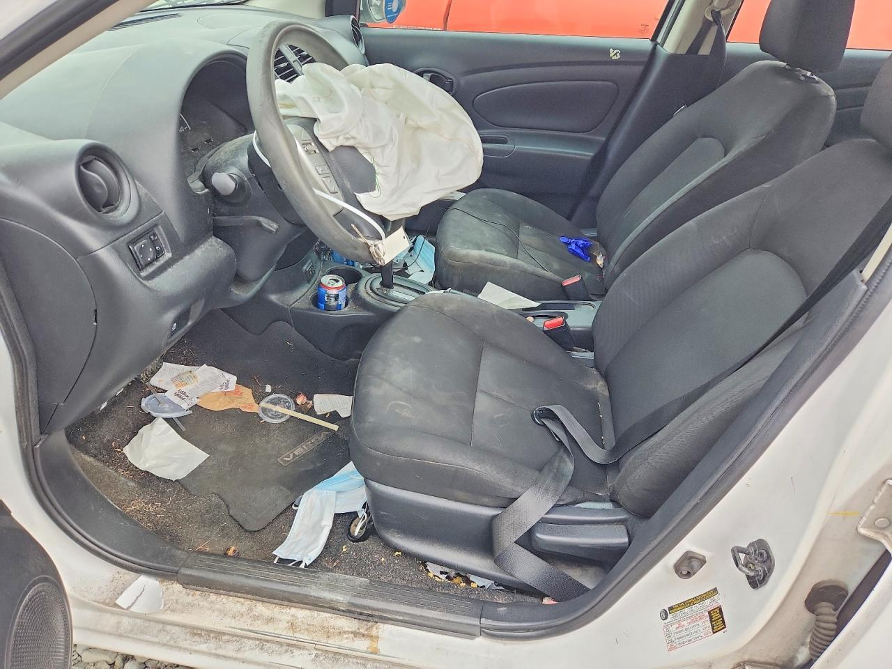 2018 Nissan Versa S - Image 7