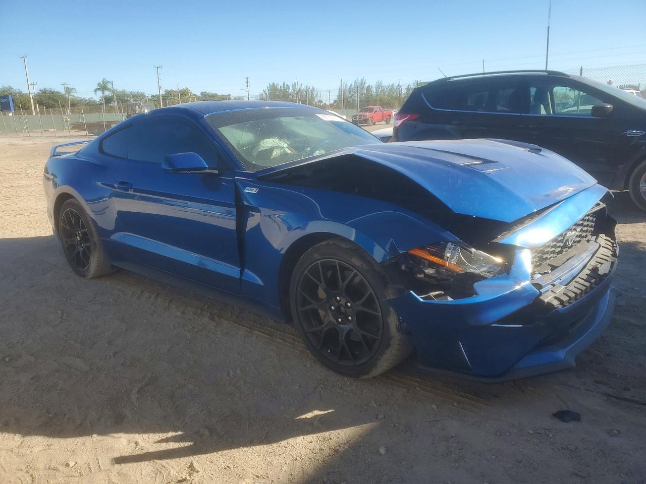 2018 Ford Mustang - Фото 4