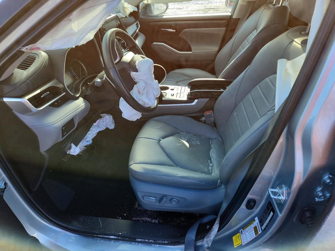 2022 Toyota Highlander Xle - Image 7