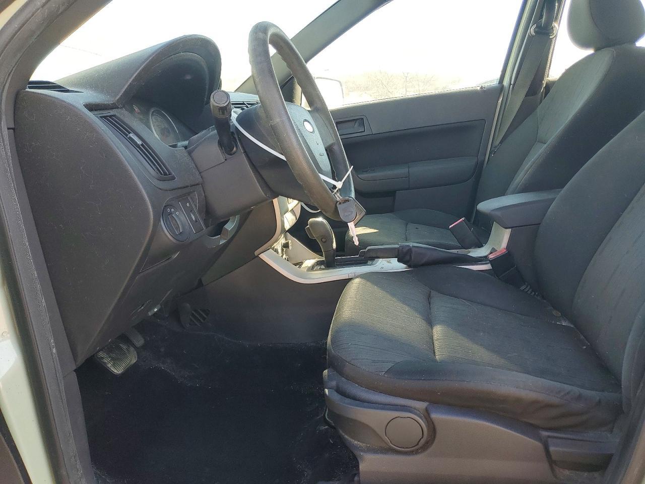 2010 Ford Focus Se - Фото 7