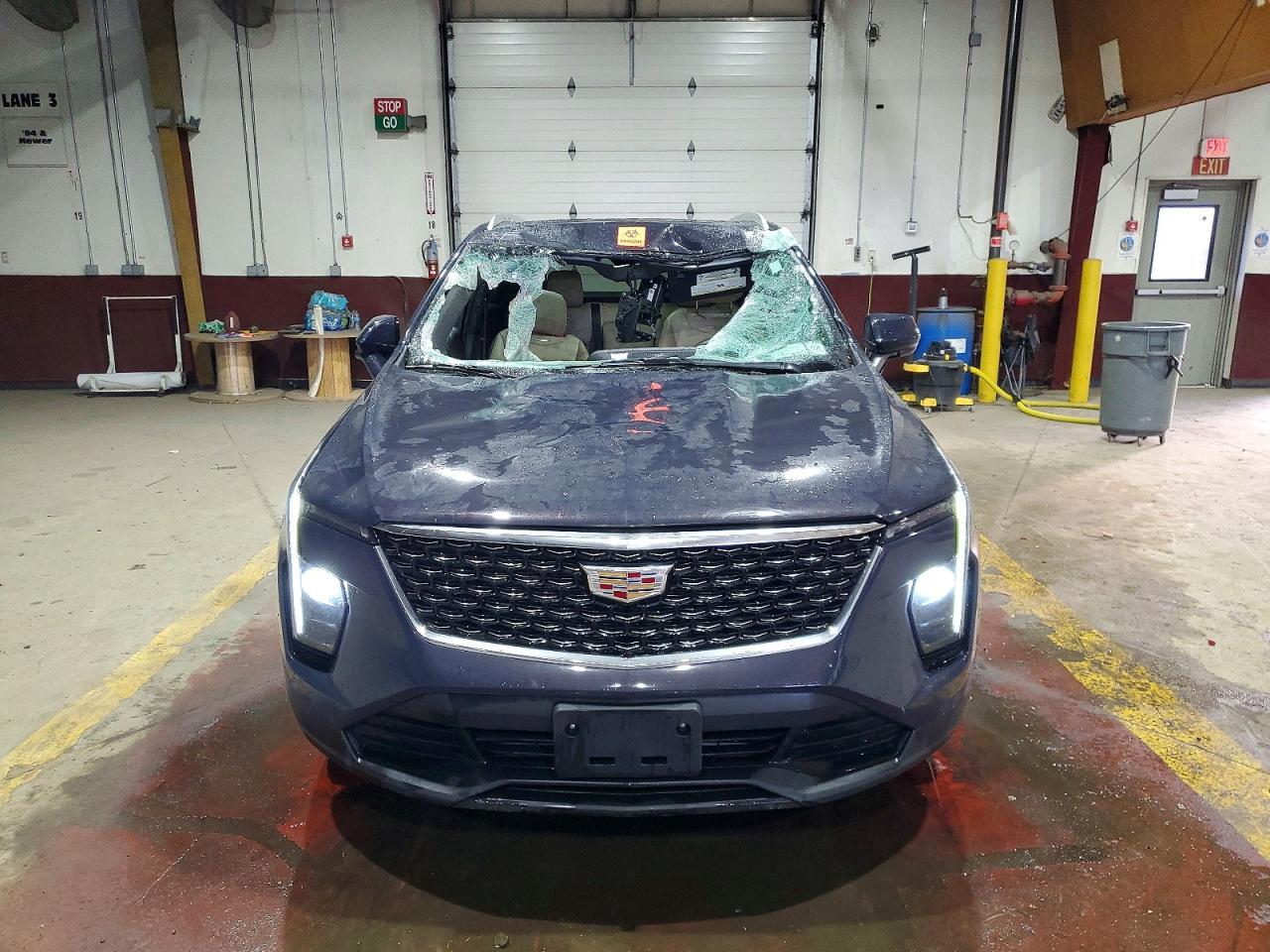 2024 Cadillac Xt4 Luxury - Image 5