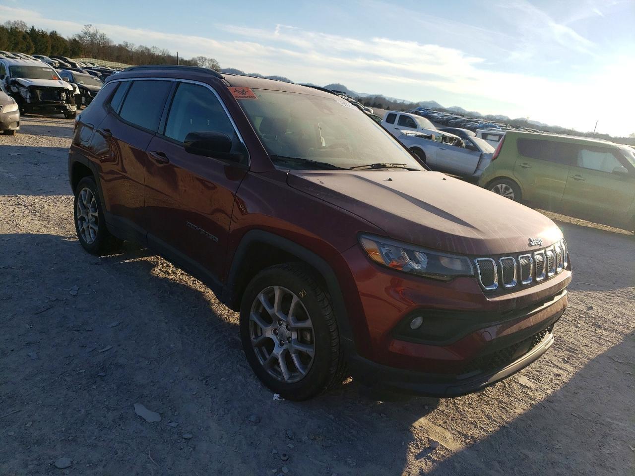 2022 Jeep Compass Latitude Lux - Фото 4