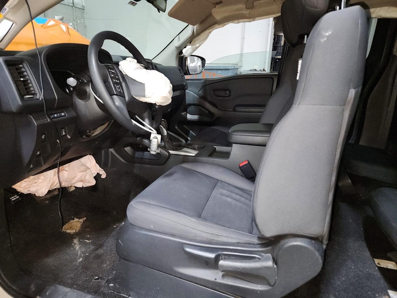 2024 Nissan Frontier S - Image 7