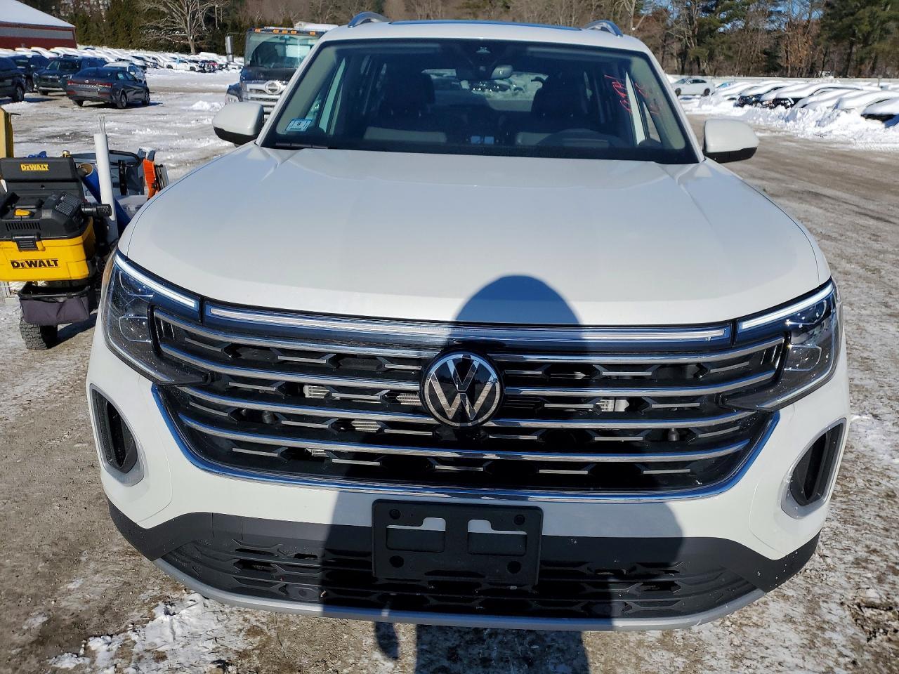 2025 Volkswagen Atlas Sel - Image 5