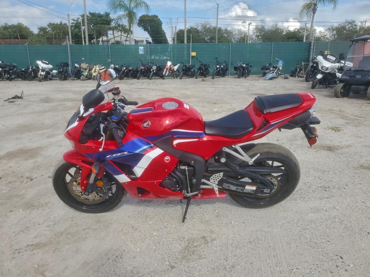 2024 Honda Cbr600 Ra - Image 3