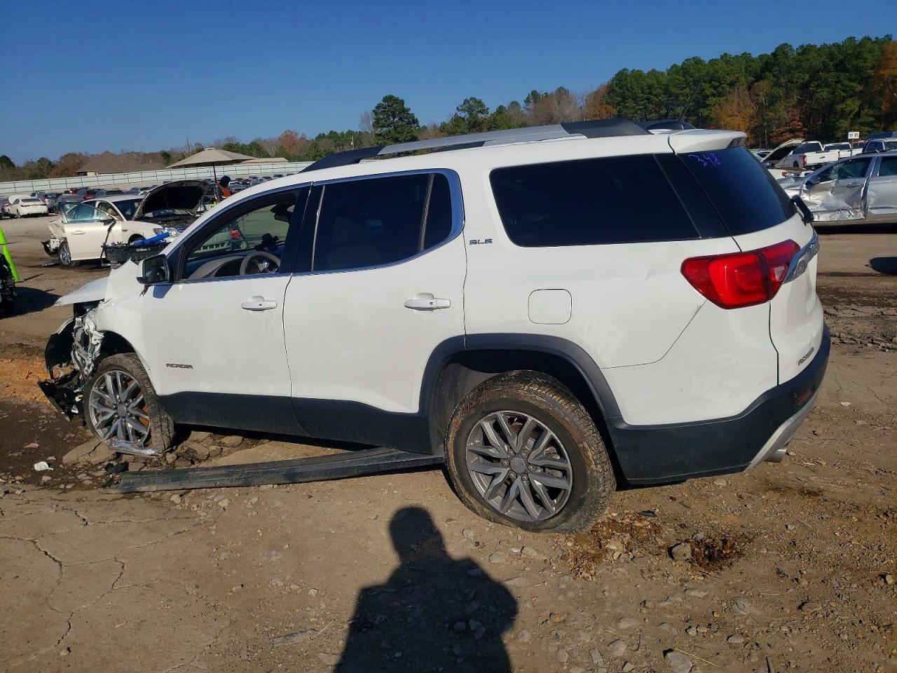 2019 GMC Acadia Sle - Image 2