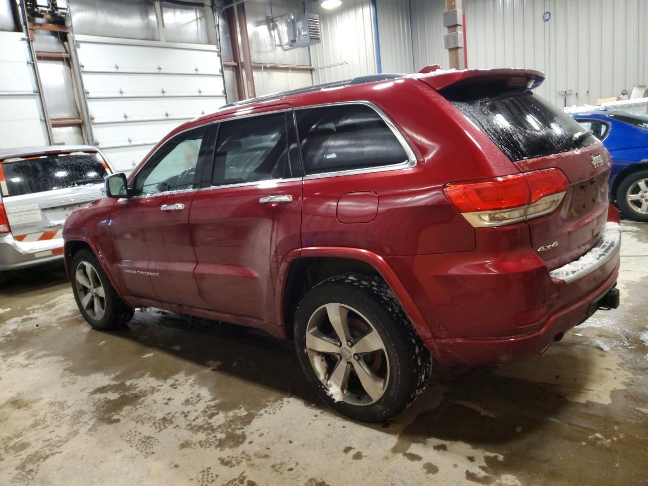 2015 Jeep Grand Cherokee Overland - Image 2