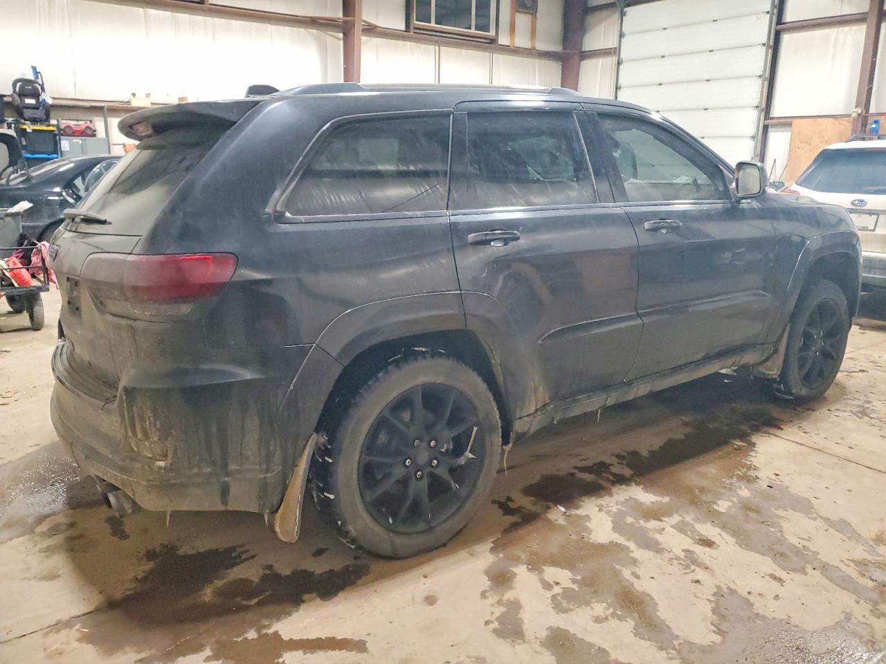 2015 Jeep Grand Cherokee Summi - Фото 3