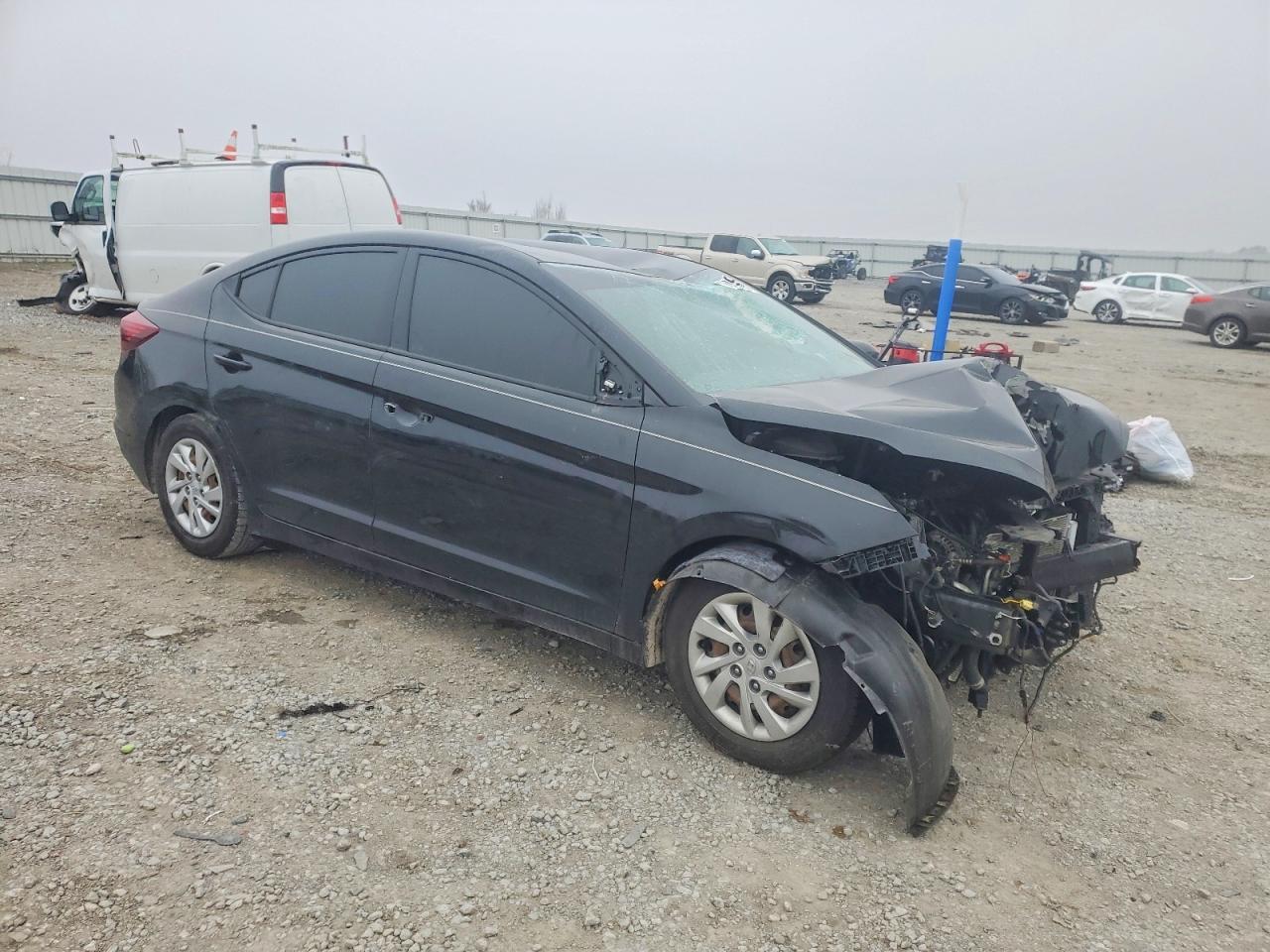 2020 Hyundai Elantra Se - Фото 4