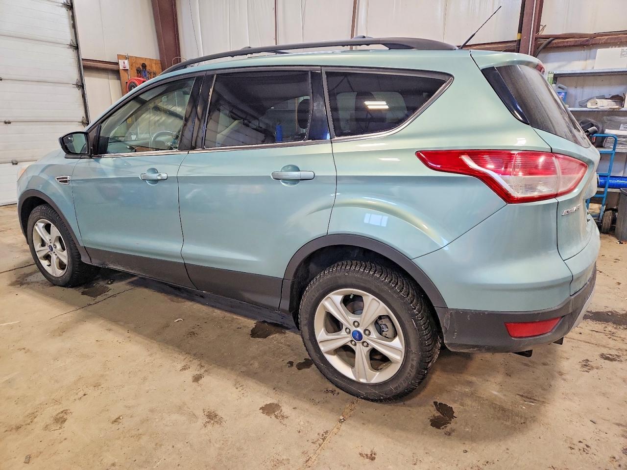 2013 Ford Escape Se - Фото 2