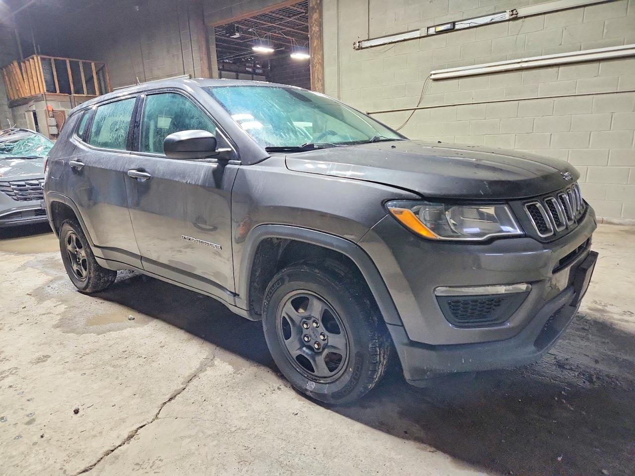 2018 Jeep Compass Sport - Фото 4