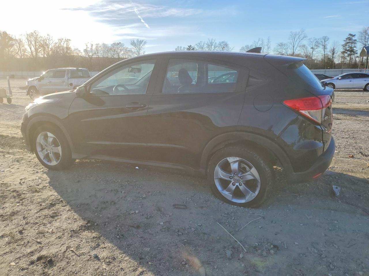 2021 Honda Hr-V Lx - Image 2