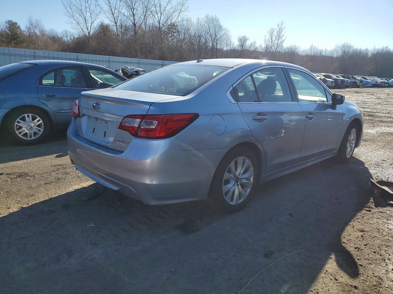 2015 Subaru Legacy 2.5I Premium - Фото 3