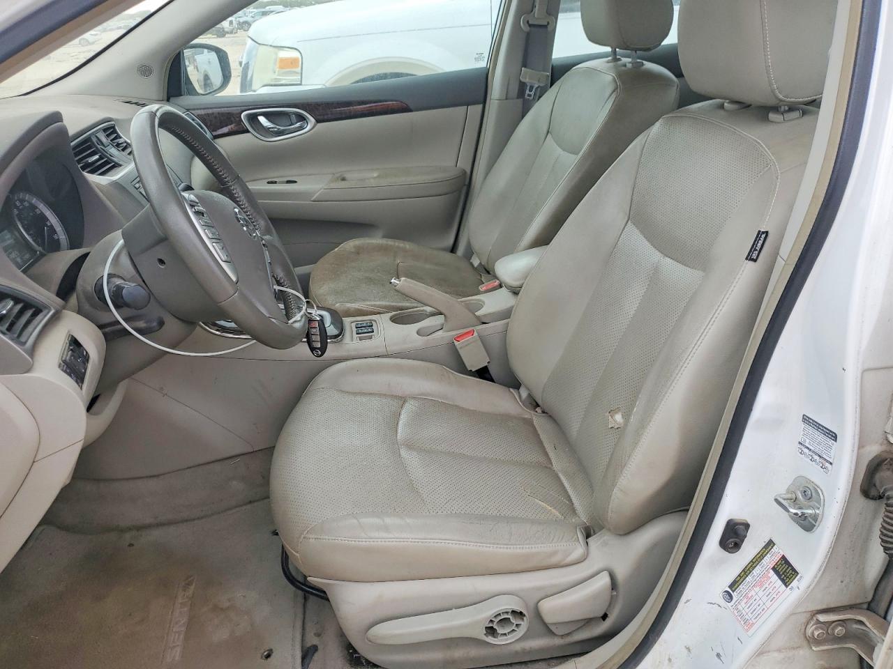 2013 Nissan Sentra S - Фото 7