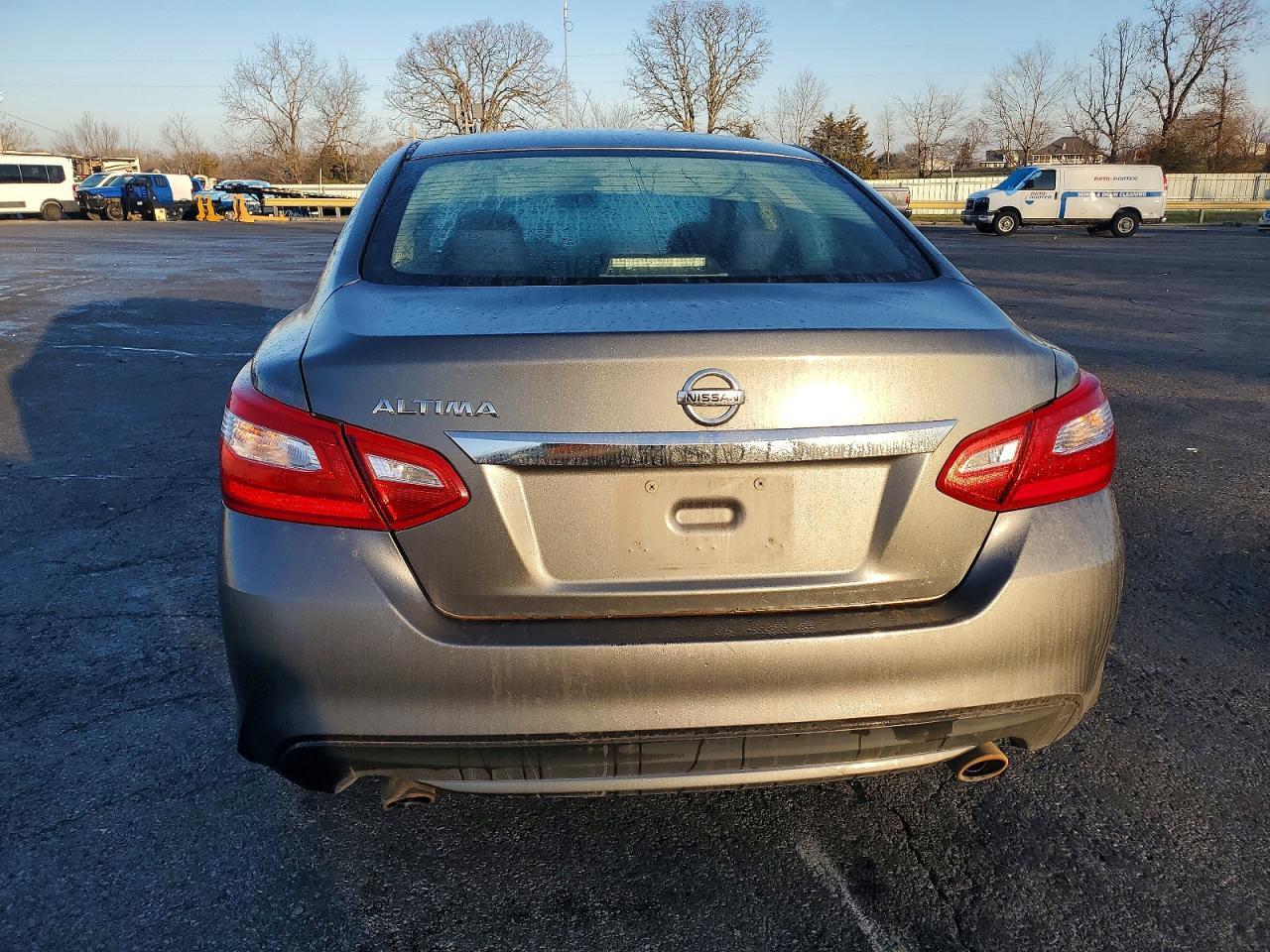 2017 Niss Altima 2.5 - Фото 6