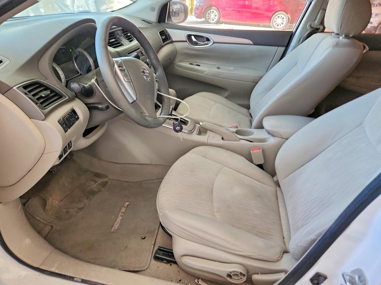 2014 Nissan Sentra S - Фото 7