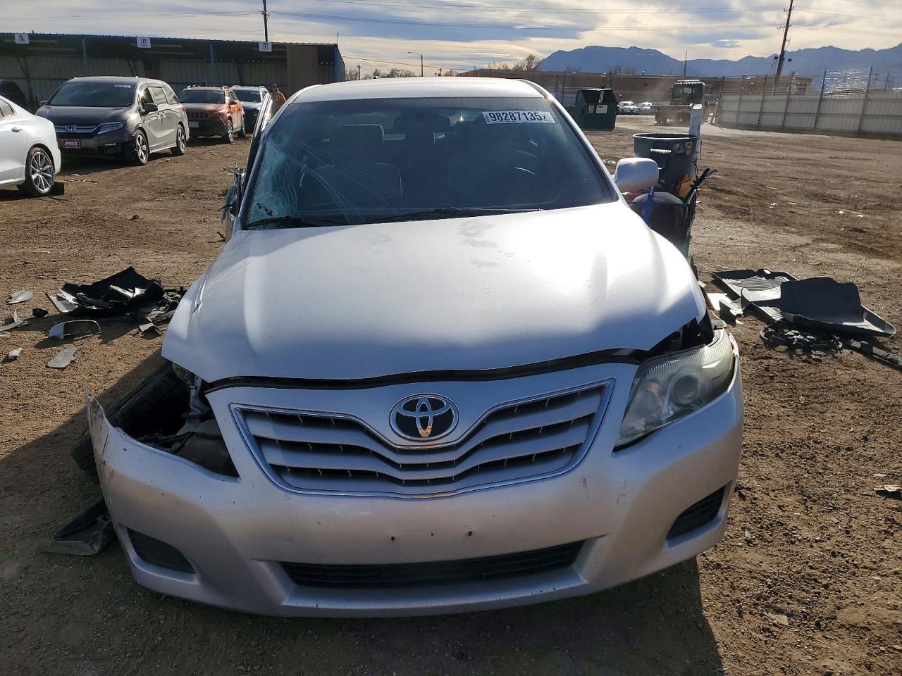 2011 Toyota Camry Base - Фото 5