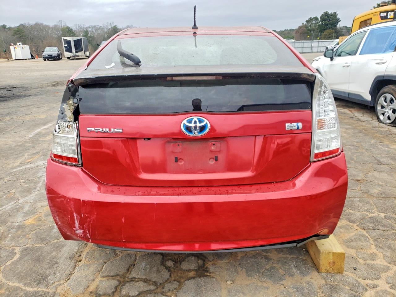 2015 Toyota Prius - Фото 6