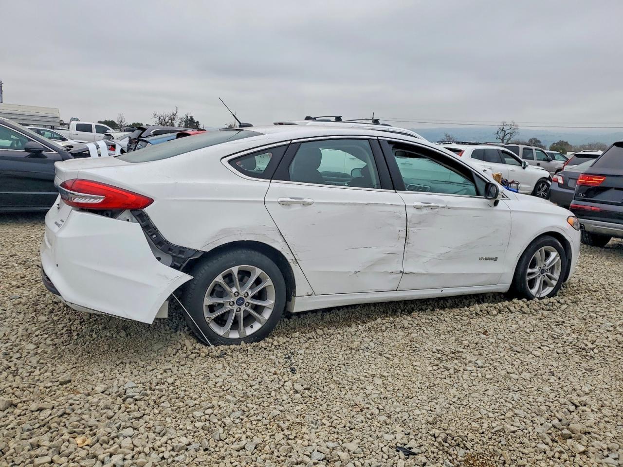 2018 Ford Fusion Se Hybrid - Фото 3