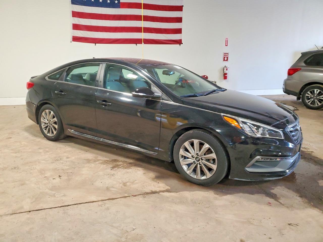 2017 Hyundai Sonata Sport - Image 4