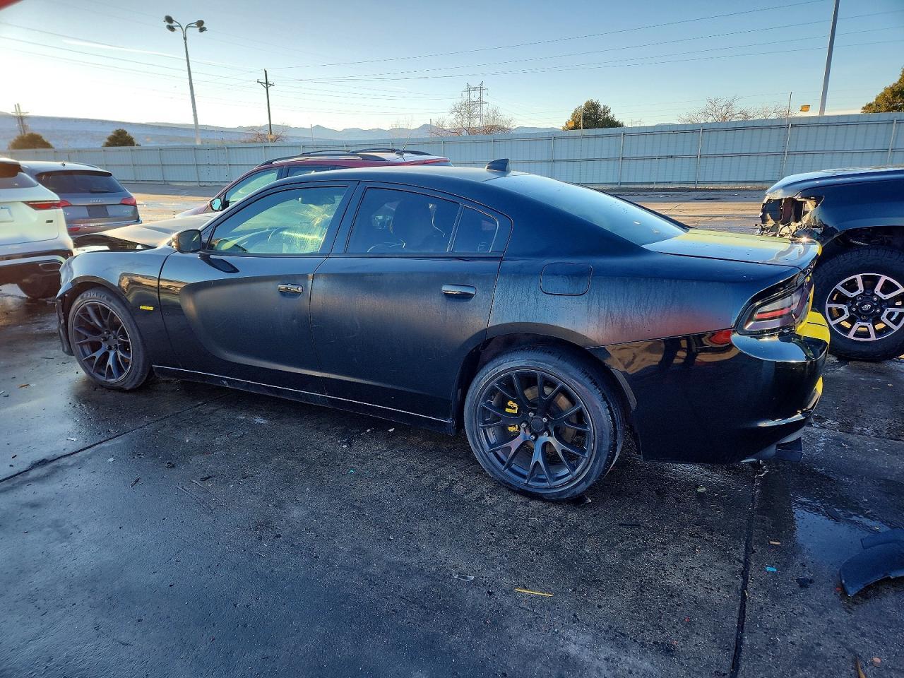 2015 Dodge Charger R - Image 2