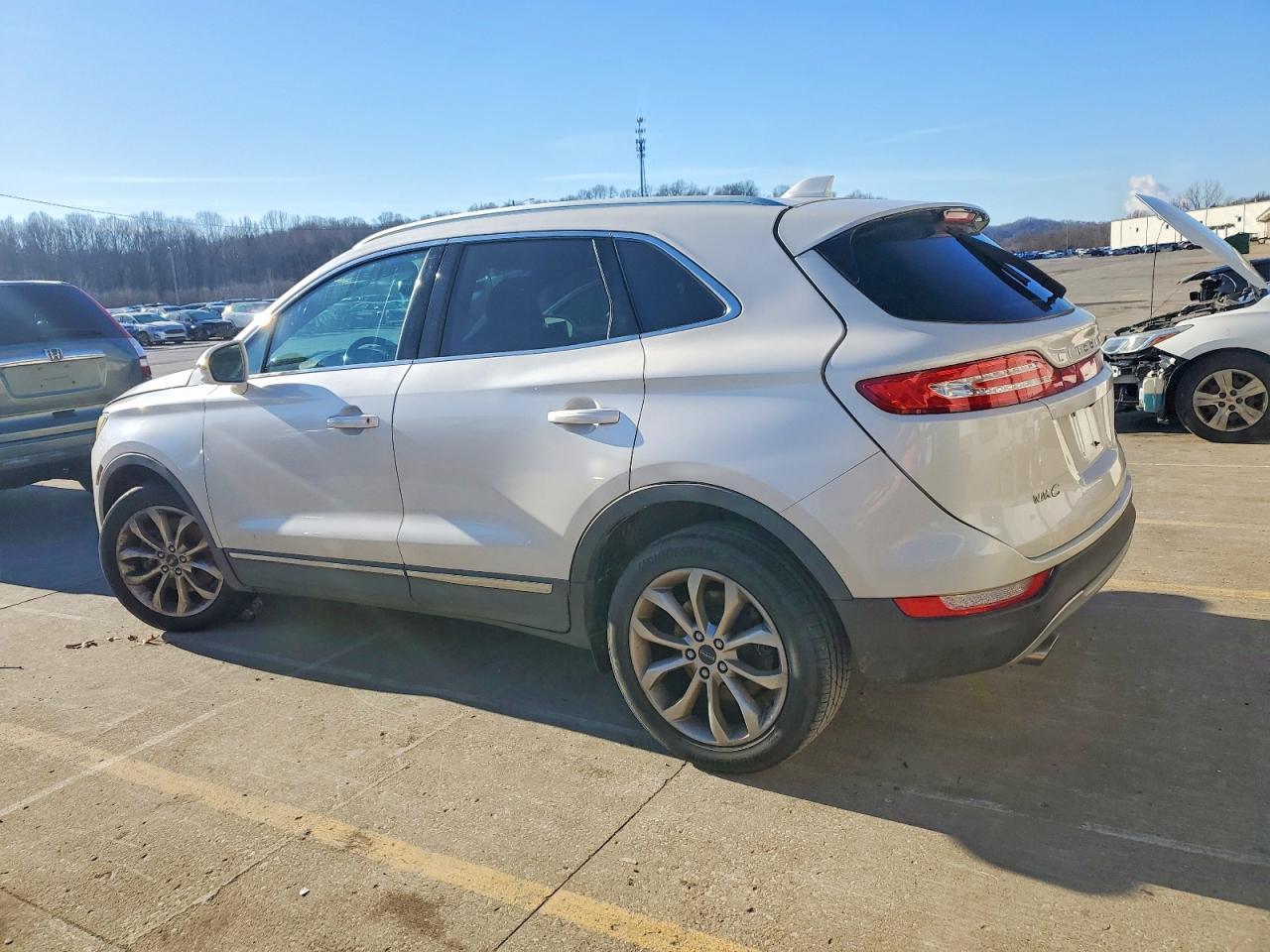2017 Lincoln Mkc Select - Фото 2
