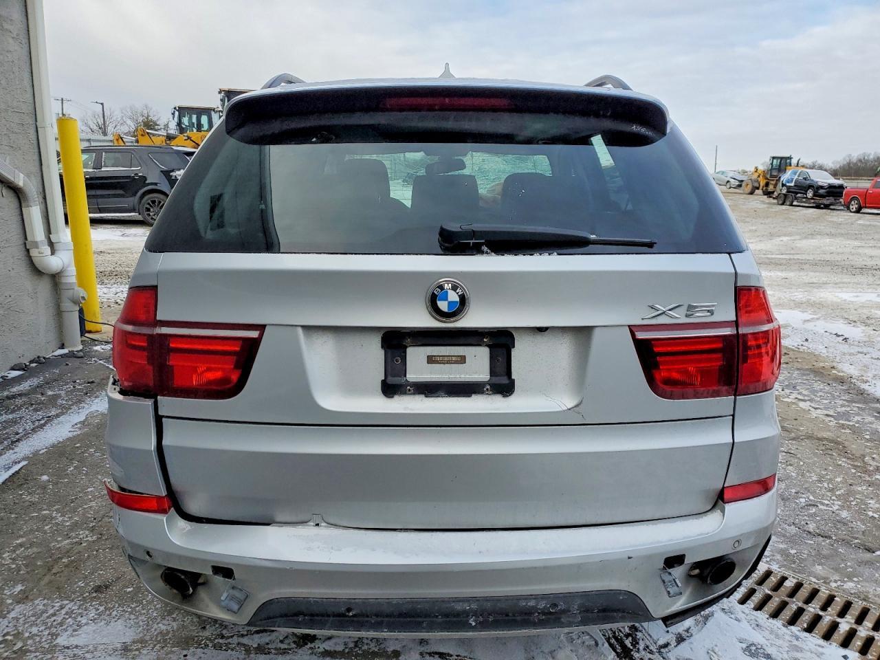 2012 BMW X5 xDrive35I - Фото 6