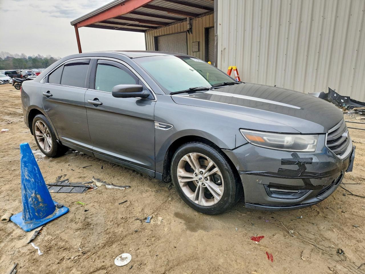 2016 Ford Taurus Sel - Фото 4