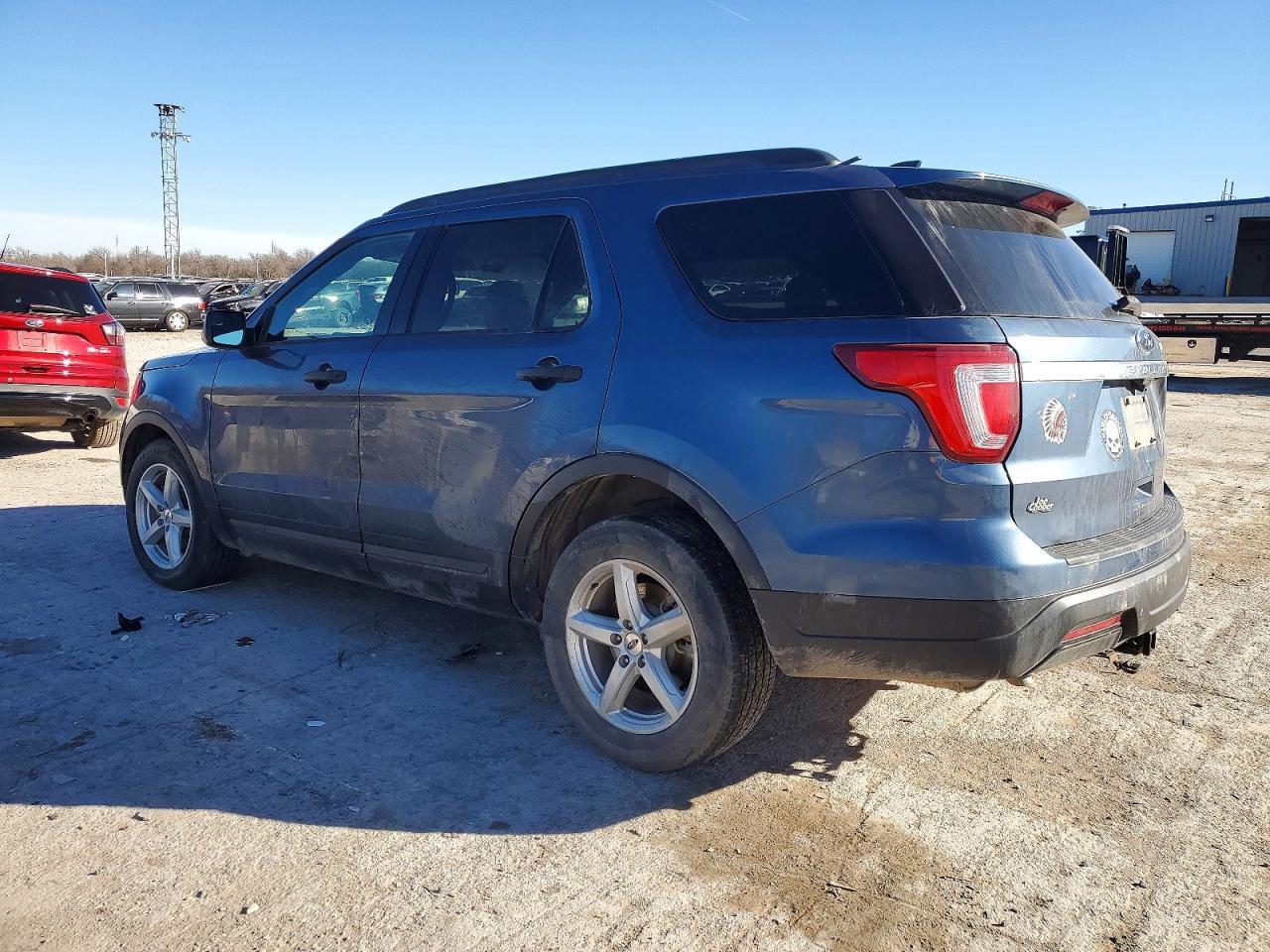 2019 Ford Explorer - Фото 2