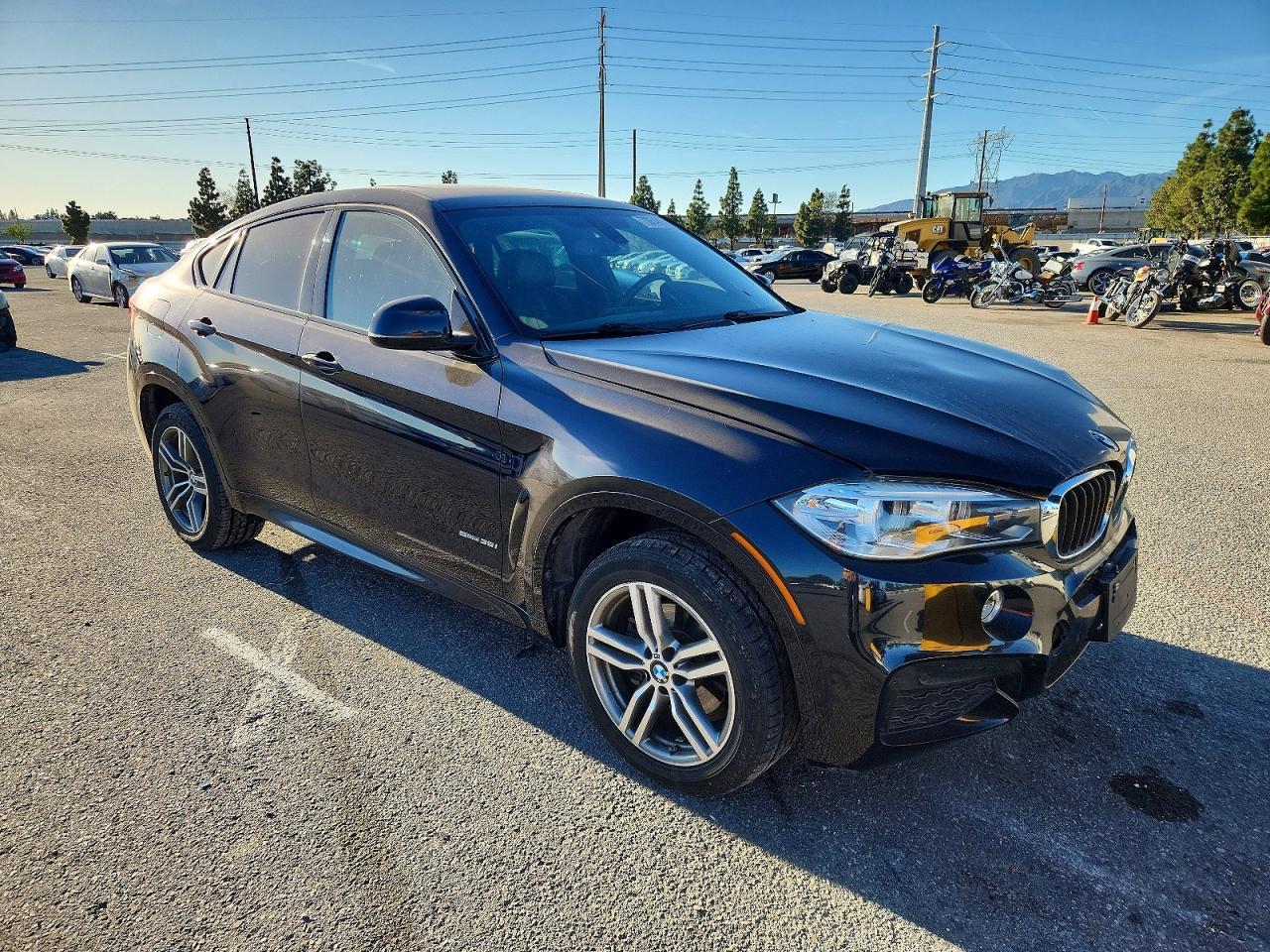 2016 BMW X6 Sdrive35I - Фото 4