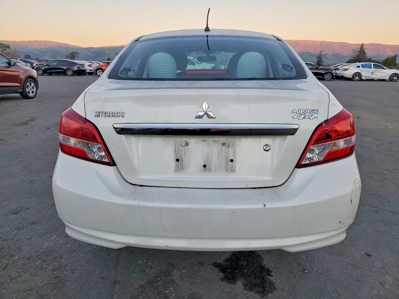 2017 Mitsubishi Mirage G4 Es - Фото 6