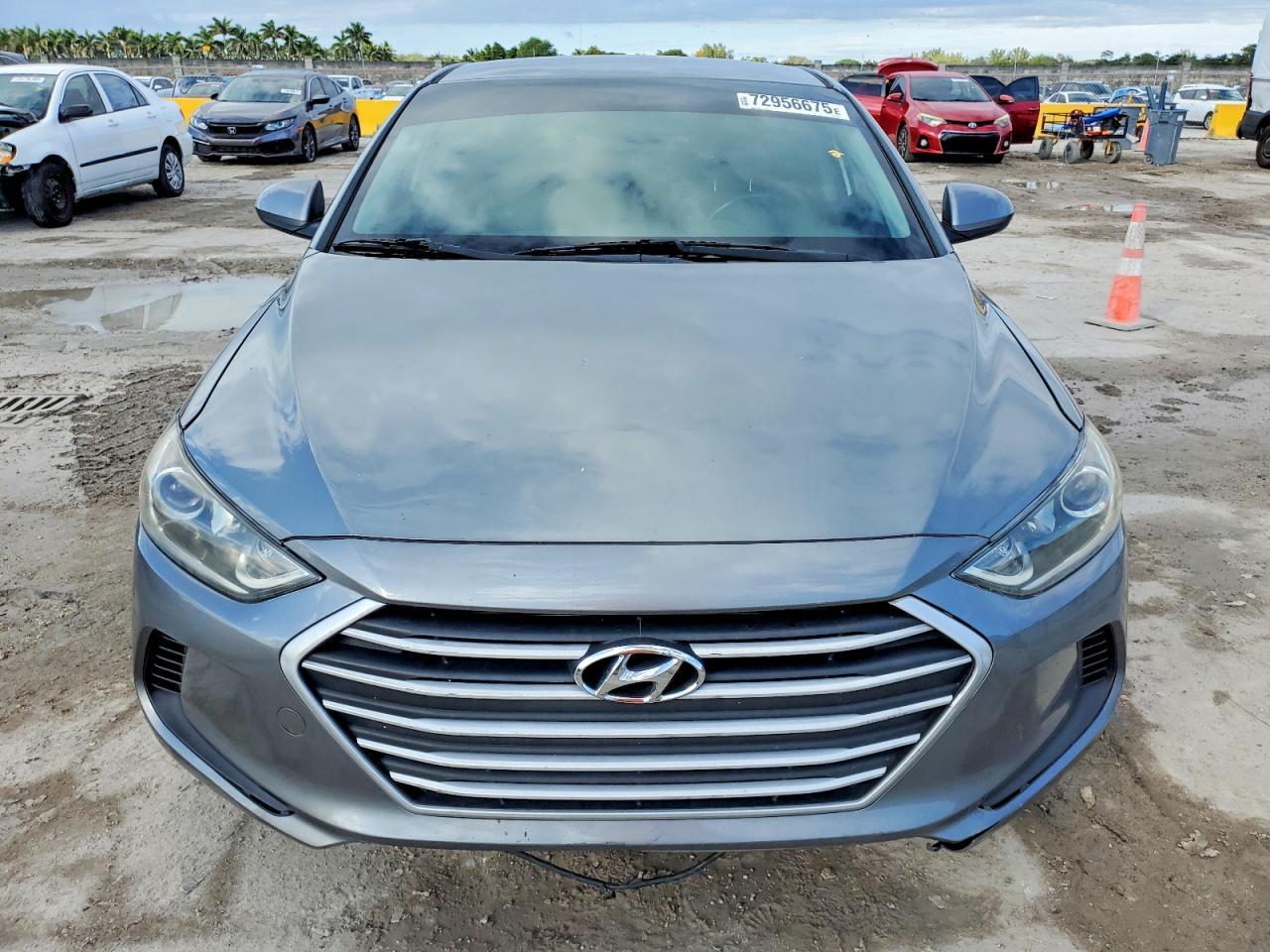 2018 Hyundai Elantra Sel - Image 5