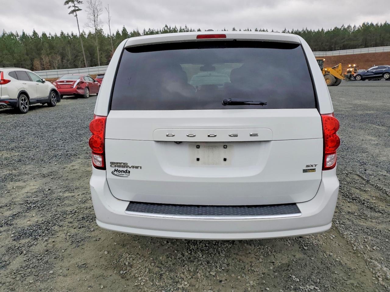 2019 Dodge Grand Caravan Sxt - Фото 6