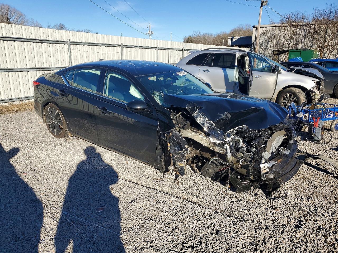 2025 Nissan Altima Sr - Фото 4