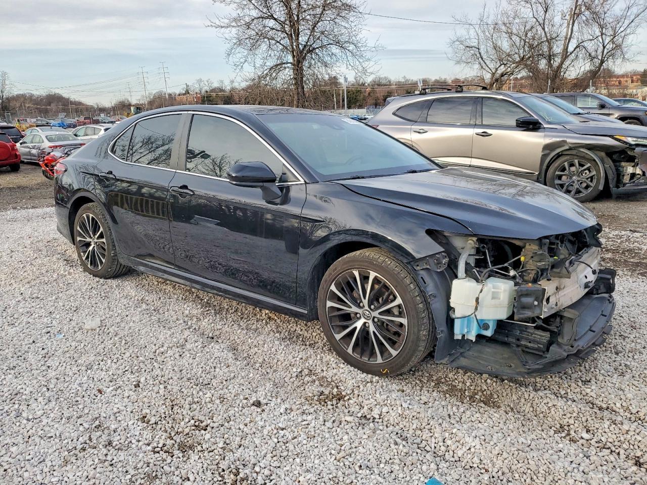 2018 Toyota Camry L - Фото 4